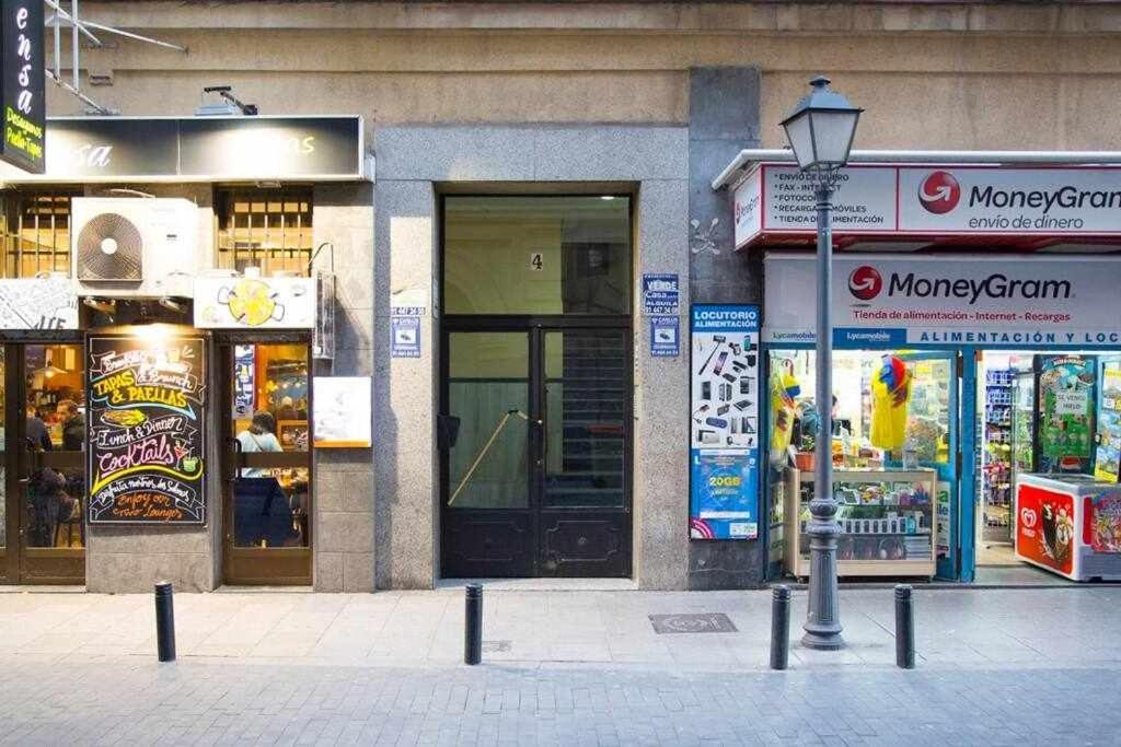 Apartamento En Plaza Callao 马德里 外观 照片